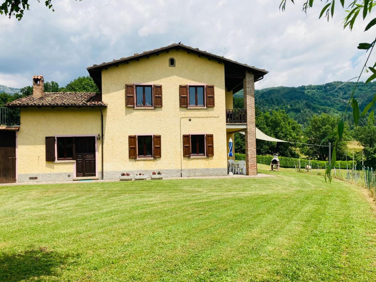 Agriturismo Tramonti Castiglione di Garfagnana Exterior photo