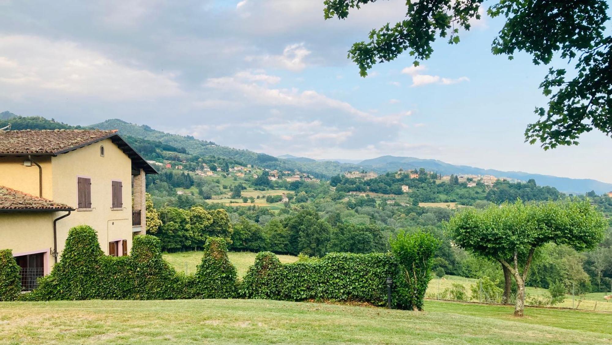 Agriturismo Tramonti Castiglione di Garfagnana Exterior photo