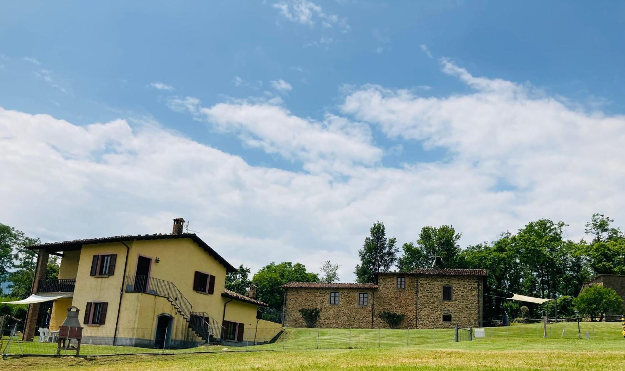 Agriturismo Tramonti Castiglione di Garfagnana Exterior photo